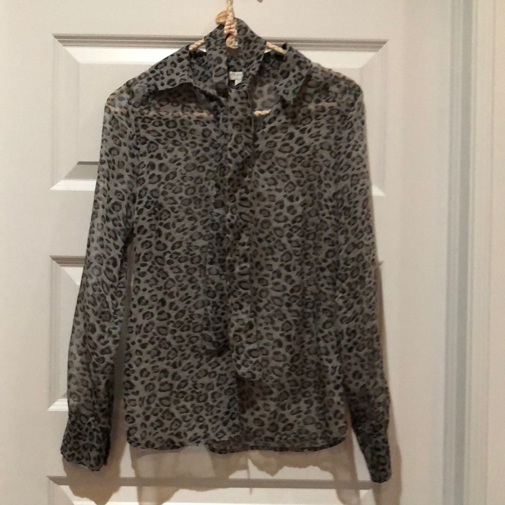 Women’s blouse